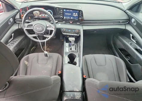 2022 Hyundai Elantra Sel z USA, uszkodzony, nr VIN 5NPLS4AG4NH081444